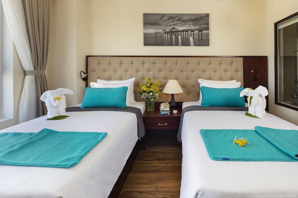 Florida Hotel Nha Trang Exterior photo