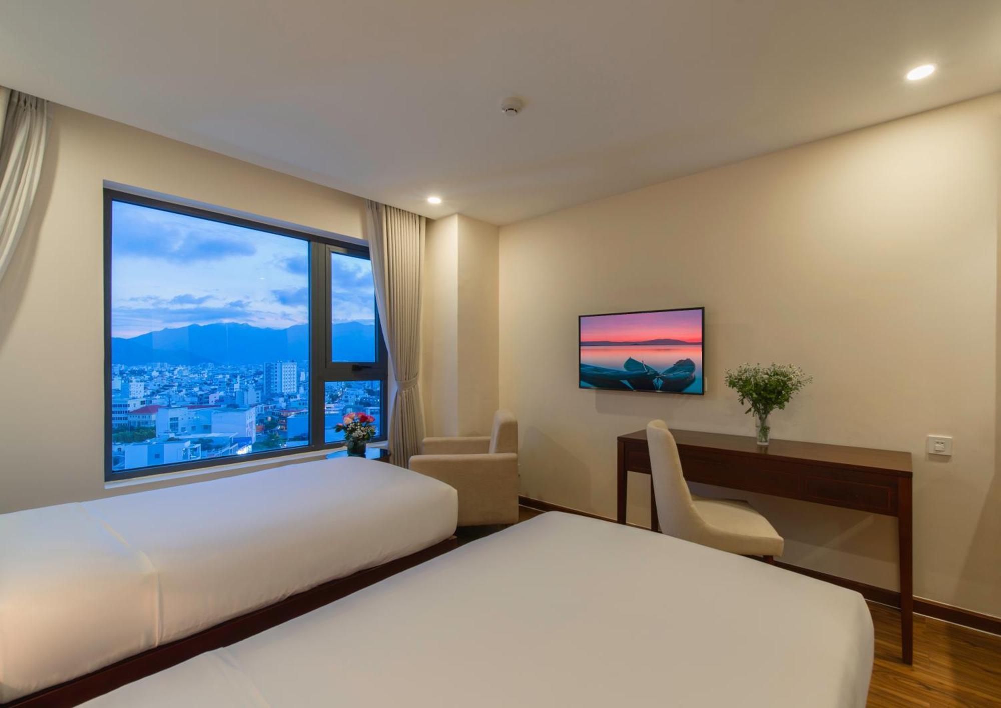 Florida Hotel Nha Trang Exterior photo