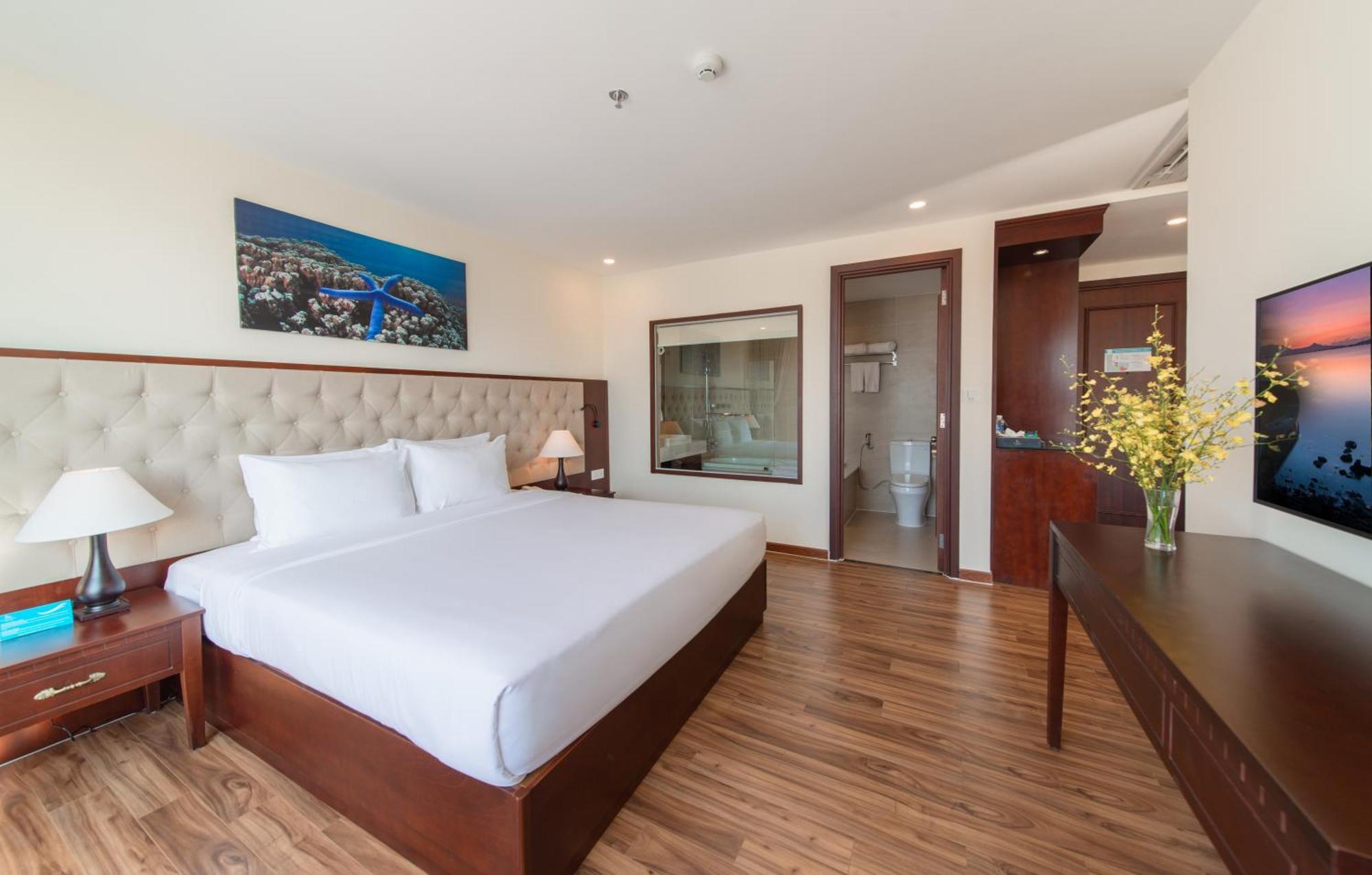 Florida Hotel Nha Trang Exterior photo
