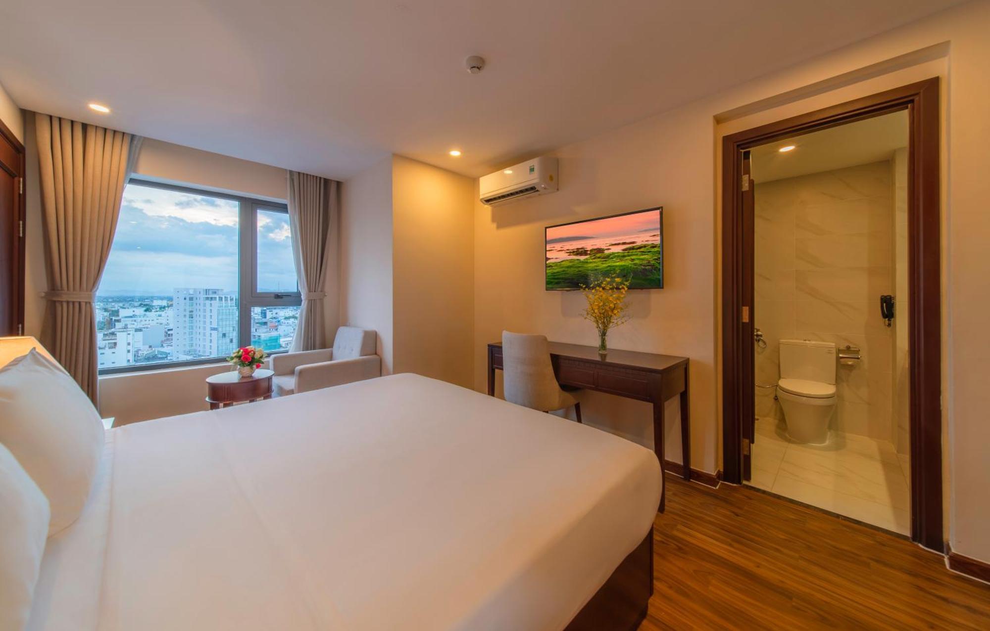 Florida Hotel Nha Trang Exterior photo