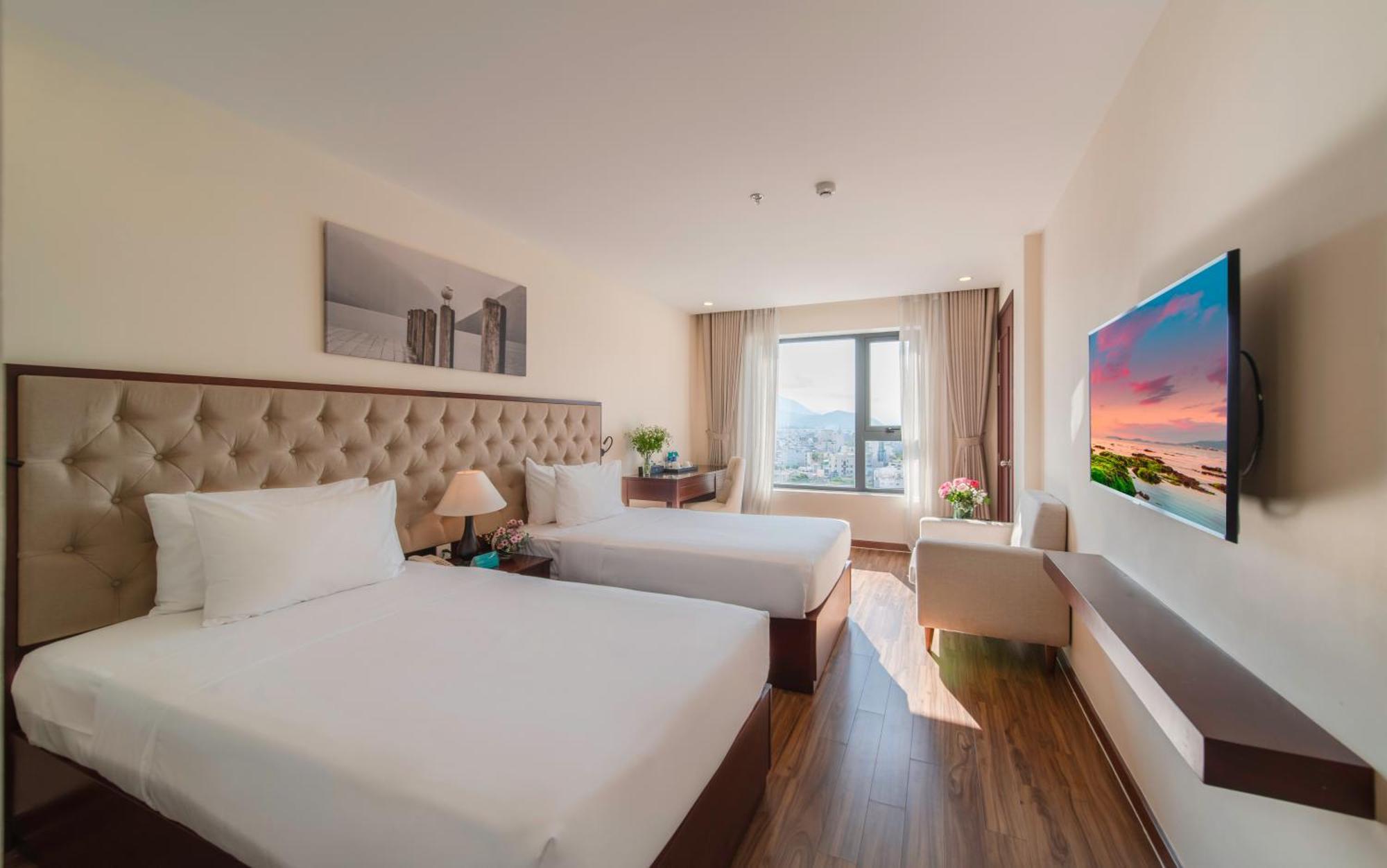 Florida Hotel Nha Trang Exterior photo